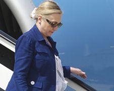 Hilary Clinton in chignon, a perfect hairstyle for business women and office ladies with long hairs